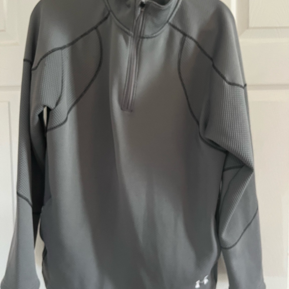 Under Armour Men's Dark Gray Quarter-Zip pullover